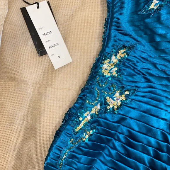 Terani Couture Cocktail Dress - Picture 3 of 7